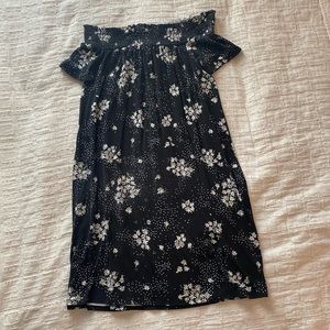 Off-the-shoulder Daisy Dress